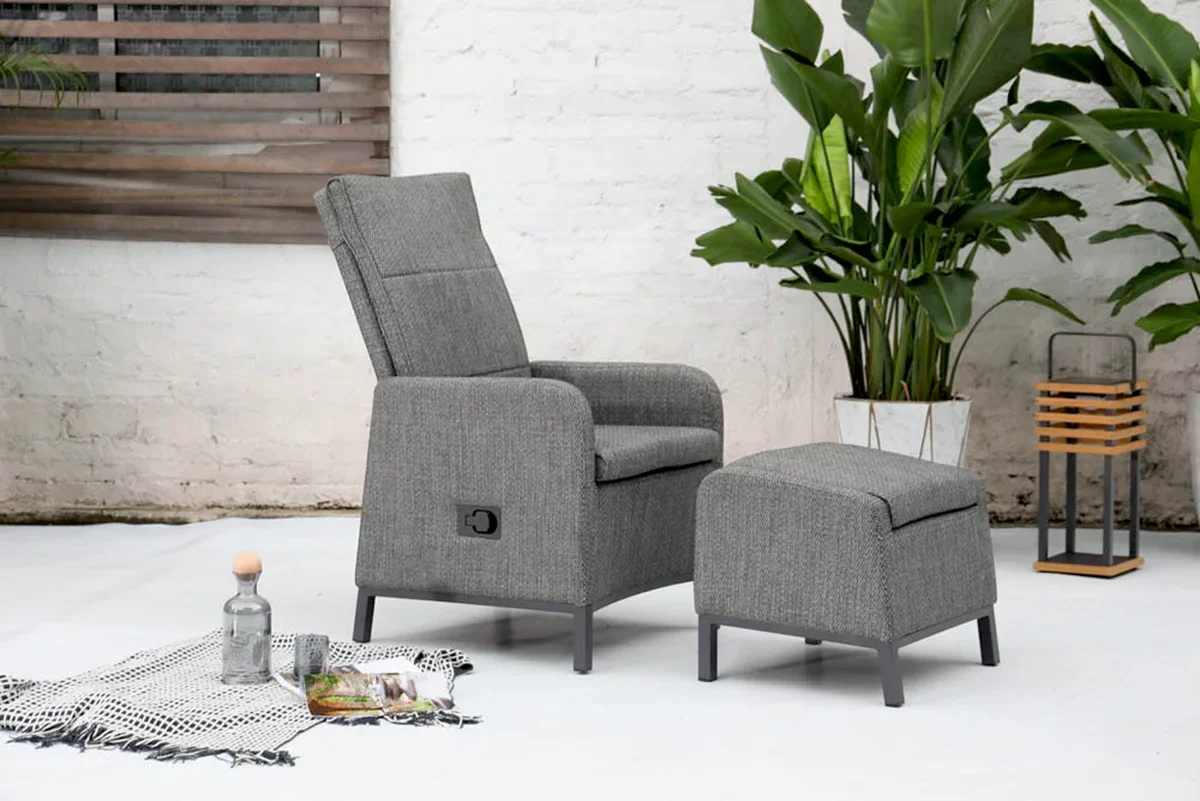 barths Riga – Relaxsessel mit Fußhocker Anthrazit - Image 5