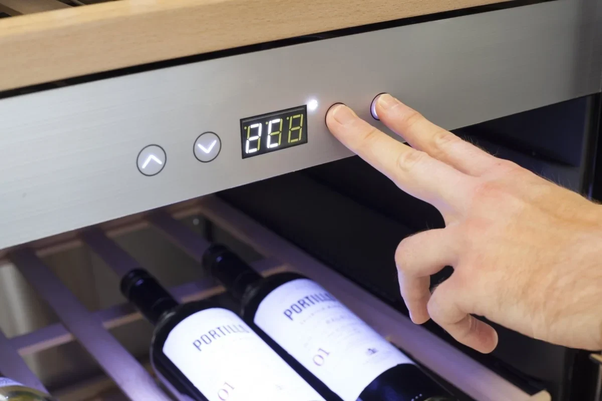 CASO Weinkühlschrank WineChef Pro 126-2D - Image 4