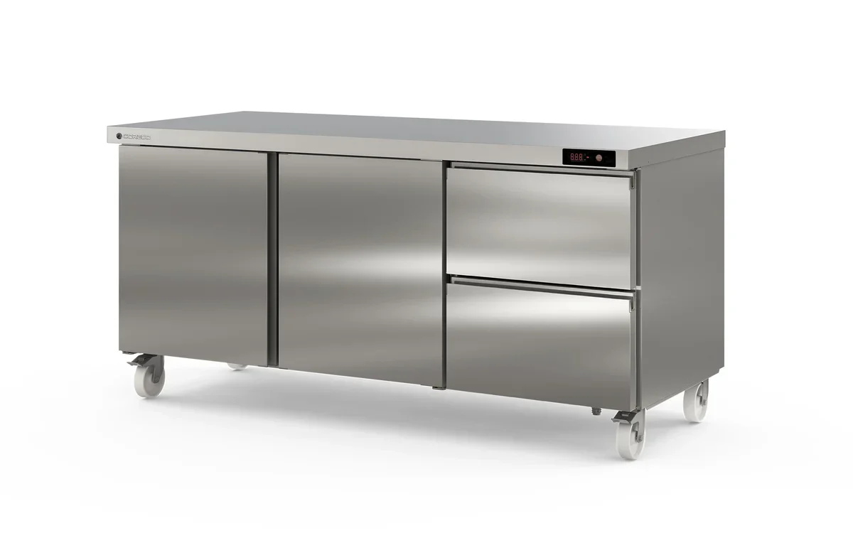 Coreco Kühltisch US Range 1800 - 2/2