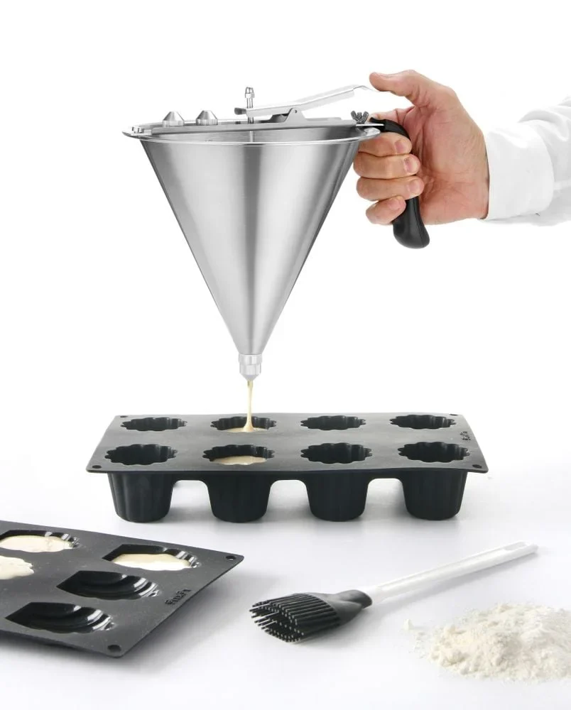 Edelstahl Saucendosierer mit Gestell, 3 Düsen, Inhalt 1,5 Liter - Image 2