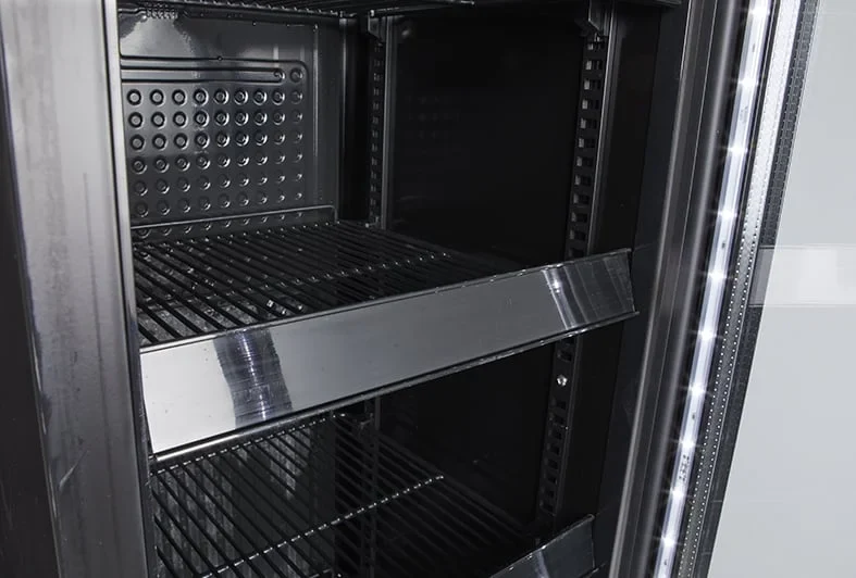 Gastro-Cool DC130 Getränkekühlschrank Afri-Cola 150 Liter schwarz/schwarz, LED - Image 5