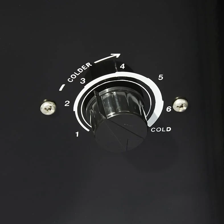 Gastro-Cool DC400 Getränkekühlschrank Afri-Cola 400 Liter schwarz/schwarz, LED - Image 3