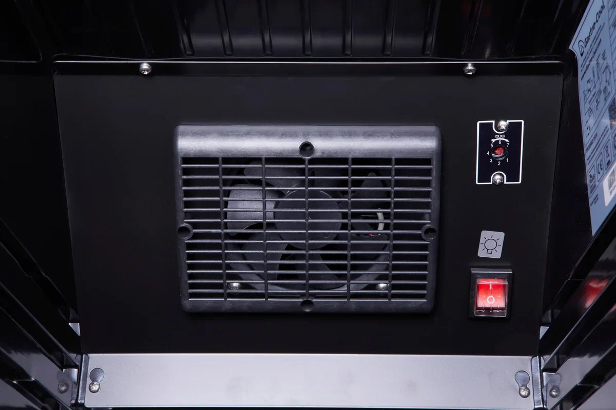 Gastro-Cool GD135 Getränkekühlschrank Retro Slim 135 Liter schwarz/schwarz, LED, Retro Design - Image 6
