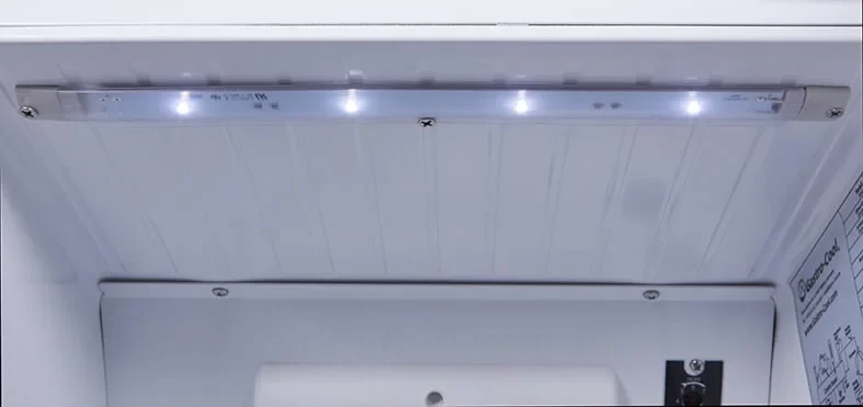 Gastro-Cool GD135 Getränkekühlschrank Retro Slim 135 Liter weiß/weiß, LED, Retro Design - Image 8