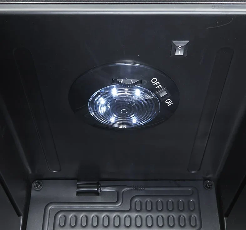 Gastro-Cool KW90 Getränkekühlschrank 88 Liter schwarz/schwarz, LED - Image 6