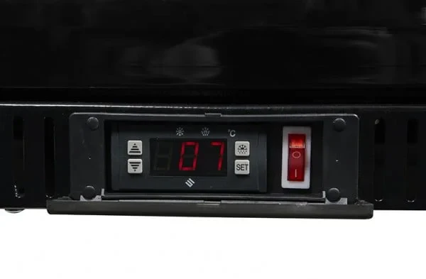 Gastro-Cool UC200 Barkühlschrank 208 Liter Schiebetüren schwarz, LED, unterbaufähig - Image 9