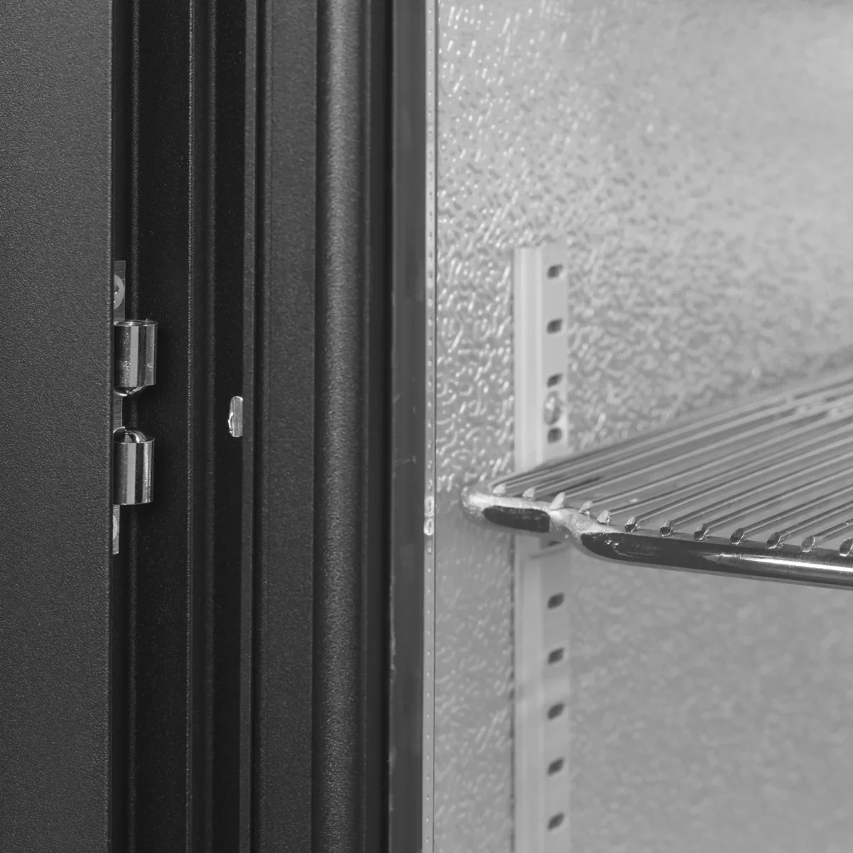 Tefcold Backbar-Kühlschrank BA26S, Schiebetüren - Image 3
