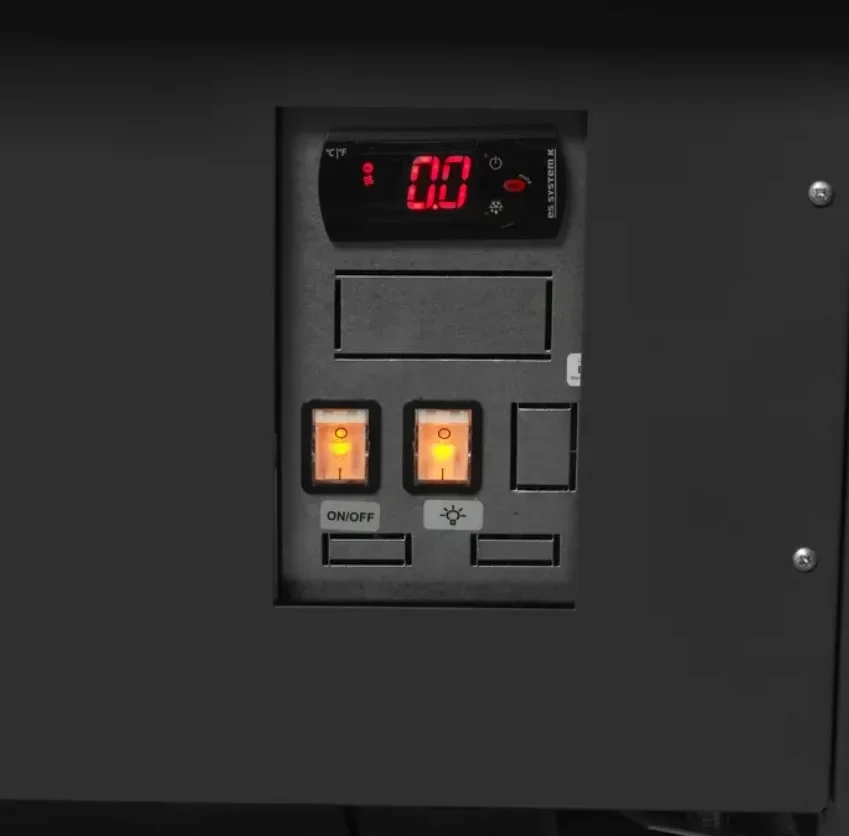 Tefcold Bedien-Kühltheke SOCA45INTB 45 Grad Eckstück 1120 mm, LED, schwarz - Image 2